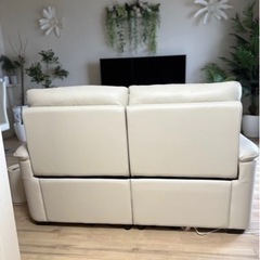 2023年5/20購入2人用両電動本革リクライニングソファ(クローナ スタンダードタイプ NB LGY)