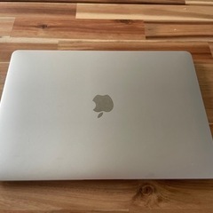 Macbook air 2020 M1モデル　13インチ