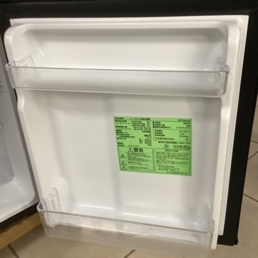 comfee   コンフィ　冷蔵庫　RCT90BL  2022年製　90L