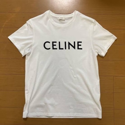 CELINE Tシャツロゴ