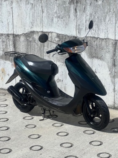 大人気セール‼️安心のバッテリー新品✨️リアタイヤ新品✨️嬉しいオイル満タン補充済み2サイクルでメンテナンスが楽ライブディオ✴