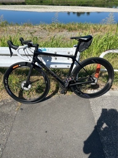 ジャイアント TCR advanced 2 SE ホイール無し