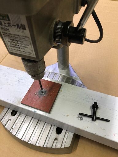 ☆彡卓上ボール盤!!!DIY!!!工作・ドリル加工・穴あけ・鉄工・木工・操作簡単・超便利!!!