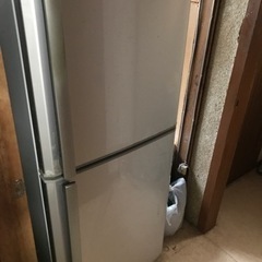三菱ノンフロン冷凍冷蔵庫MR-H26R-S