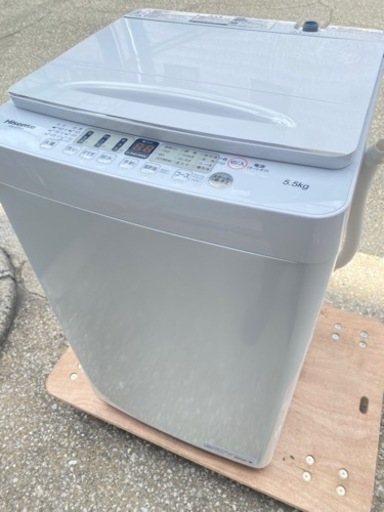 【美品】2022年製　ハイセンス　洗濯機　5.5kg