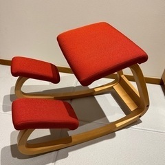 【値下げしました！】バリアブル バランスチェア(ヴァリエール Varier by Stokke )