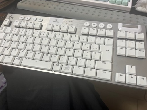 くらしを楽しむアイテム ゲーミングキーボードLogicool G913TKL-TCWH 周辺機器