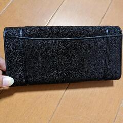 スティングレイの長財布　中古品