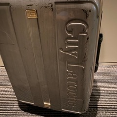 スーツケース（機内持ち込みサイズ）