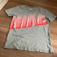 NIKE TシャツM