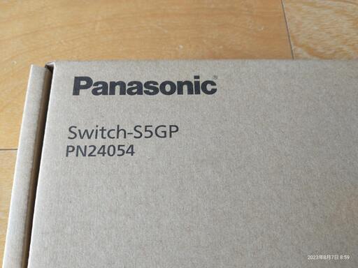 【美品】5ポートHUB　Switch-S5GP　PN24054