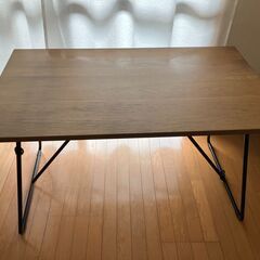 ほぼ新品。無印良品　折りたたみテーブル・幅１２０ｃｍ・オーク材