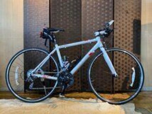 ■TRIACE S120 トライエース 460サイズ 24速 ホワイト アルミフレーム シマノ CLARIS クロスバイク 自転車 札幌発★