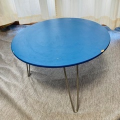 【青色】丸型　折りたたみテーブル　3本足シンプル