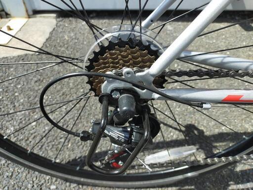 新品未使用SIAFELロードバイク(シルバー (ジゲン) 新松戸の自転車の  