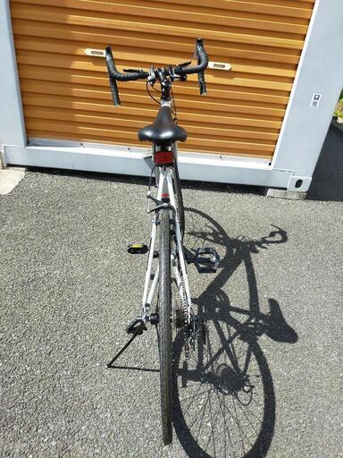 新品未使用SIAFELロードバイク(シルバー (ジゲン) 新松戸の自転車の  