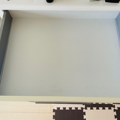 ニトリのカップボード