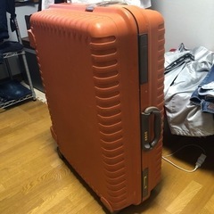 スーツケース　　アメリカンツーリスター