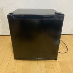 値引しました 冷蔵庫 小型 1ドア 46L PRC-B051DW(新品未開封)