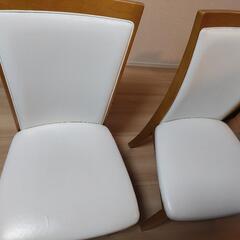 ニトリ　ダイニングテーブル　4人掛け