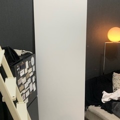 IKEA デスク天板、チェスト