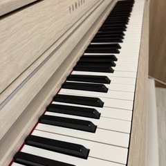 ほぼ未使用電子ピアノ　ヤマハ　CLP-645WA  