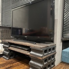 【DIY】テレビボード(板2枚、ブロック6枚)