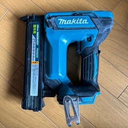 マキタ(makita) FN350DZK 面木釘打機 35mm 充電式 18V 本体のみ
