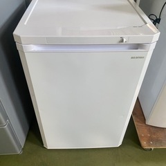 【値下げ】【金額交渉可能】IRIS OHYAMA 冷凍庫 32L 2020年製 値下げ】【金額交渉可能】IRIS OHYAMA 冷凍庫 32L 2020年製