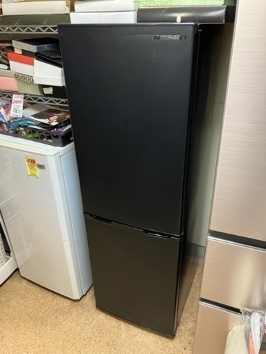 ノンフロン冷凍冷蔵庫 IRSE-16A-B 2020年製