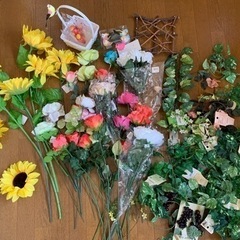 箱いっぱいの造花