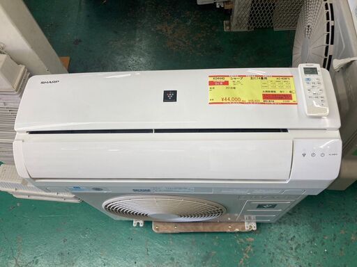 K04440　シャープ　中古エアコン　主に14畳用　冷房能力　4.0KW ／ 暖房能力　5.0KW