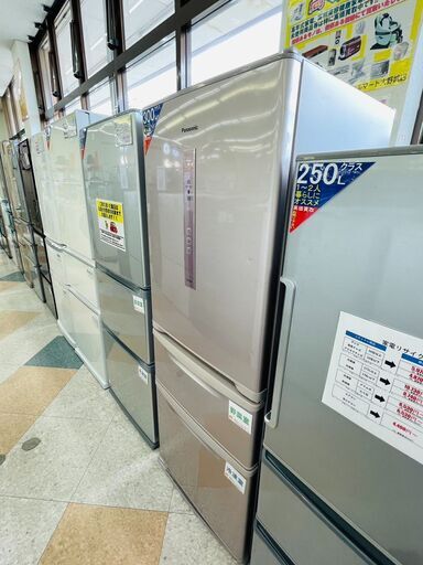 Panasonic(パナソニック) 321L冷蔵庫 定価￥32,440 2015年 NR-C32DM シャイニングピンク