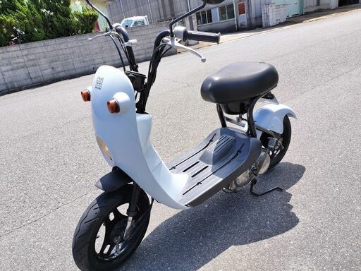 スズキ　チョイノリ（50cc）カラー：アイスブルー　実動車です スズキ チョイノリ（カラー：アイスブルー） 実働車 50CC