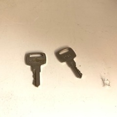 【引取り限定】KOKUYO コクヨ書庫 鍵付き