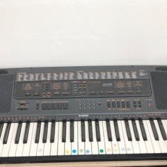 CASIO ピアノ　キーボード　CTK1000