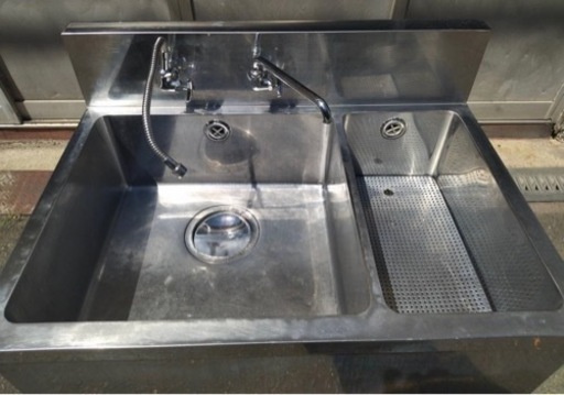 業務用 2槽シンク 二口蛇口付き 幅900×奥650×高さ800(mm) 流し台 二層 ニ槽 厨房機材 キッチン 手洗い場 店舗用品 2層 ホース新品大阪発 業務用 2槽シンク 二口蛇口付き 幅900×奥650×高さ800(mm) 流し台 二層
