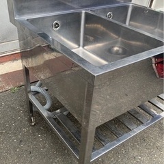 業務用 2槽シンク 二口蛇口付き 幅900×奥750×高さ800(mm) 流し台 二層 ニ槽 厨房機材 キッチン 手洗い場 店舗用品 2層 ホース新品 大阪発