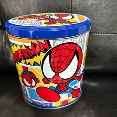 スパイダーマン　お菓子　空き缶