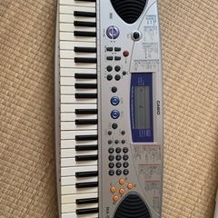 電子ピアノ　Casio