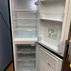 I636 ? ブラック×シルバー♪ アイリスオーヤマ 冷蔵庫 (162L) ⭐ 動作 