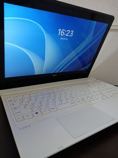 白NEC　高性能5世代Core i3搭載 高速大容量SSD240G　メモリ8G　薄型スリム　Webカメラ内蔵　 テンキー　大画面15.6インチHDMI出力 USB3.0 Wifi対応 訳あり特価