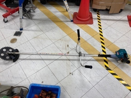 中古品 □ makita エンジン草刈機 MEM201 □ M □ ITHHD5CGFXJ6