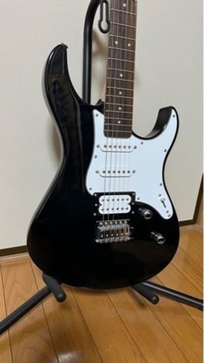 YAMAHA PACIFICA212VQM トランスルーセントブラック