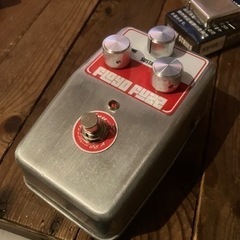 Tru-Fi Floyd Fuzz RAMs Head Custom Reric