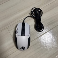 ROCCAT Kain 100 AIMO RGB ゲーミングマウス