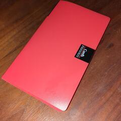 【中古品】カードケース　名刺ファイル　赤色　60ポケット