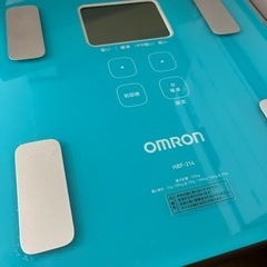 OMRON オムロン　体重計