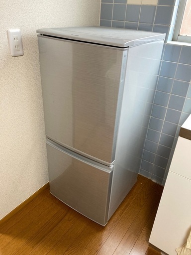 【お取引決定】シャープ　ノンフロン冷凍冷蔵庫