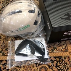 Uber eats ウーバーイーツ新品　ヘルメット配達用バックセット